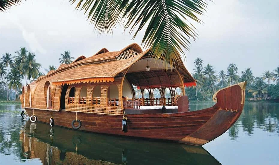 alleppey boat