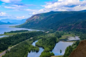 City Of Lakes With Corbett