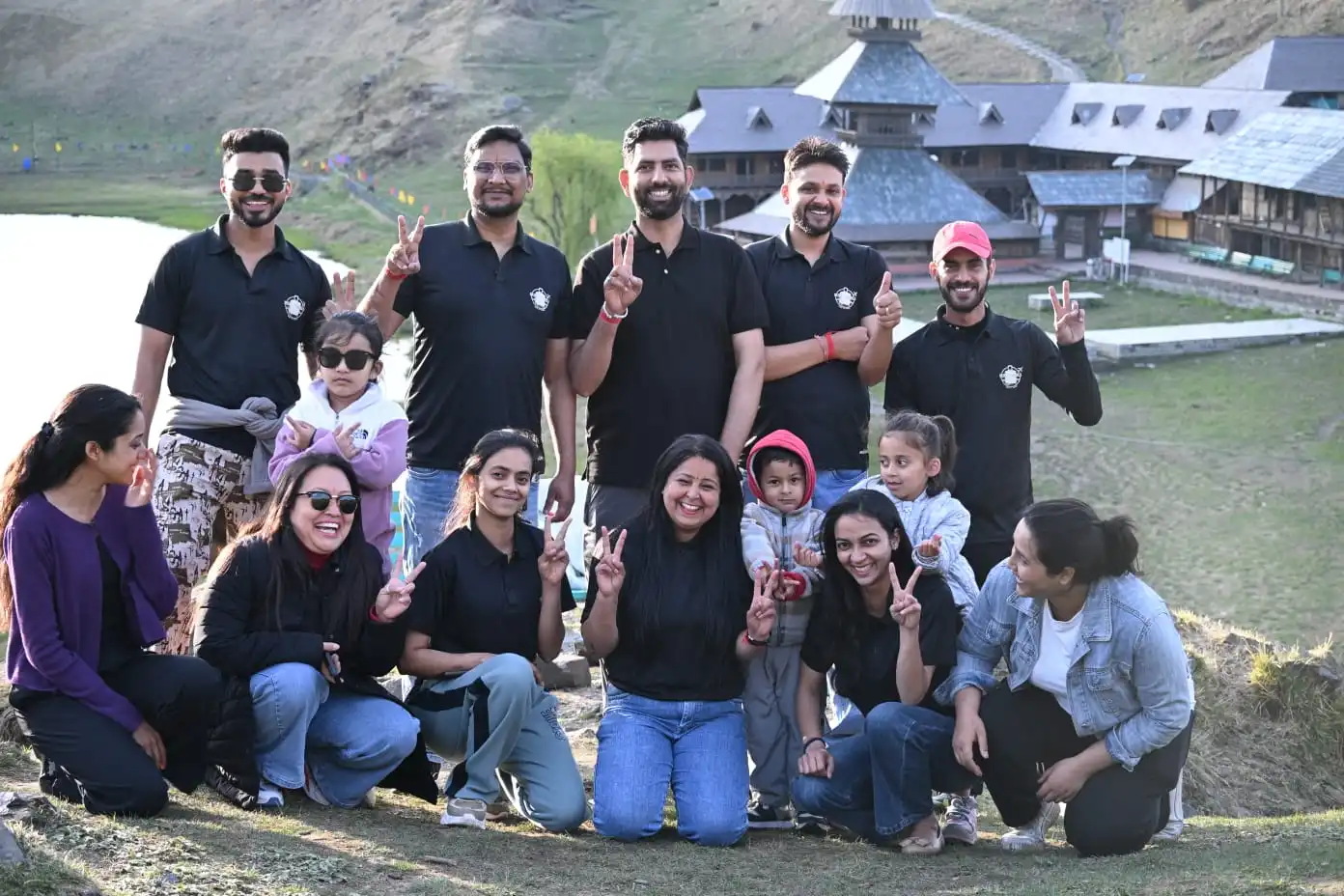 B2B travel agents partnering with Suzu Travels for Uttarakhand tours