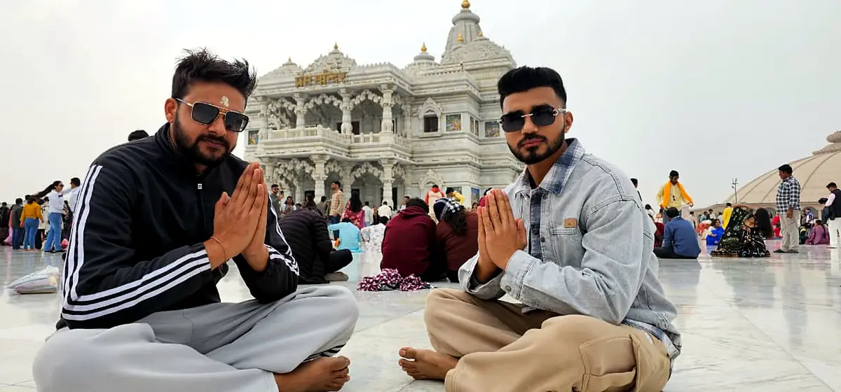 Suzu Travels guests at Prem Mandir, Vrindavan